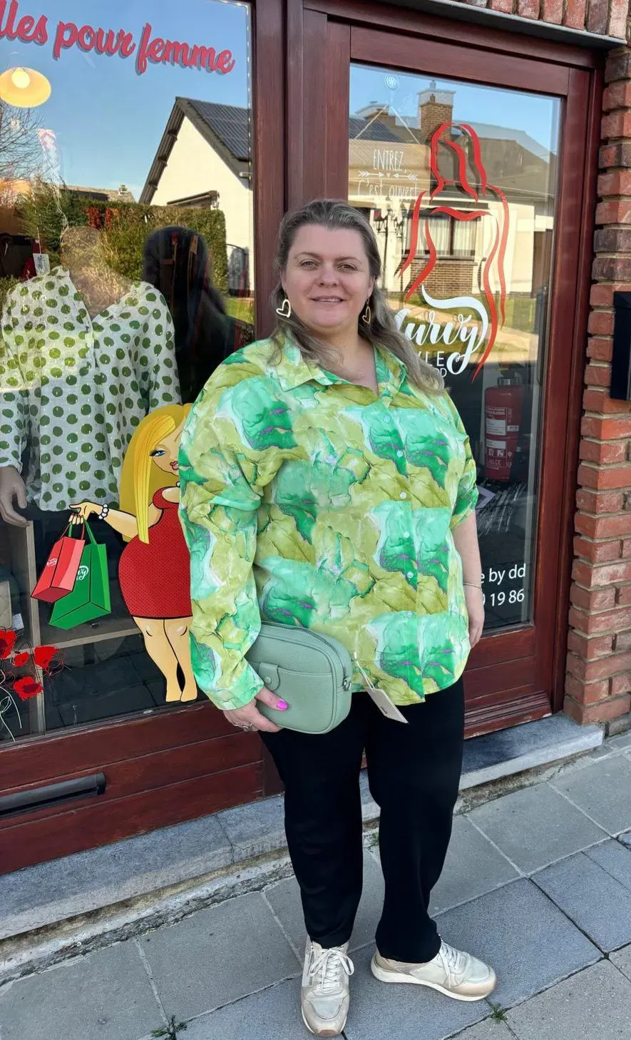 Où acheter des vêtements grande taille en Belgique près de La - Main Image